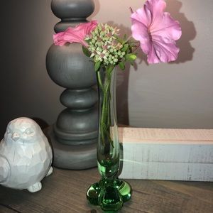 Miniature flower vase